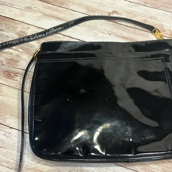 Ferragamo Salvatore Ferragamo Black Patent Leather Mini Shoulder Bag Clutch - Picture 14 of 16